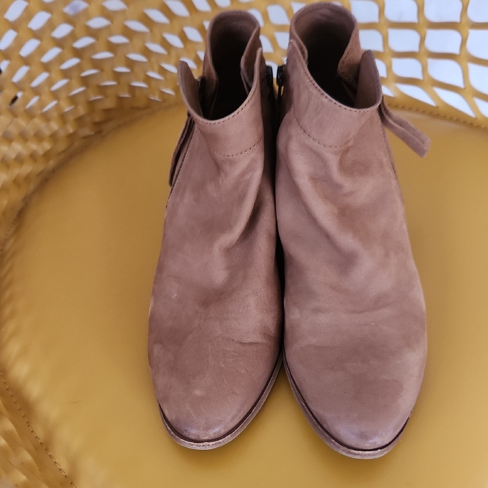 Sam Edelman Tan Ankle Booties 11.5 Gently Worn